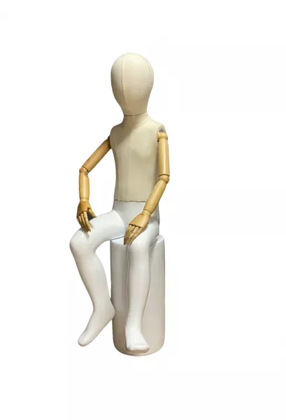 Детский сидячий манекен с деревянными руками \ VNG-B4 Детский сидячий манекен с деревянными руками \ VNG-B4